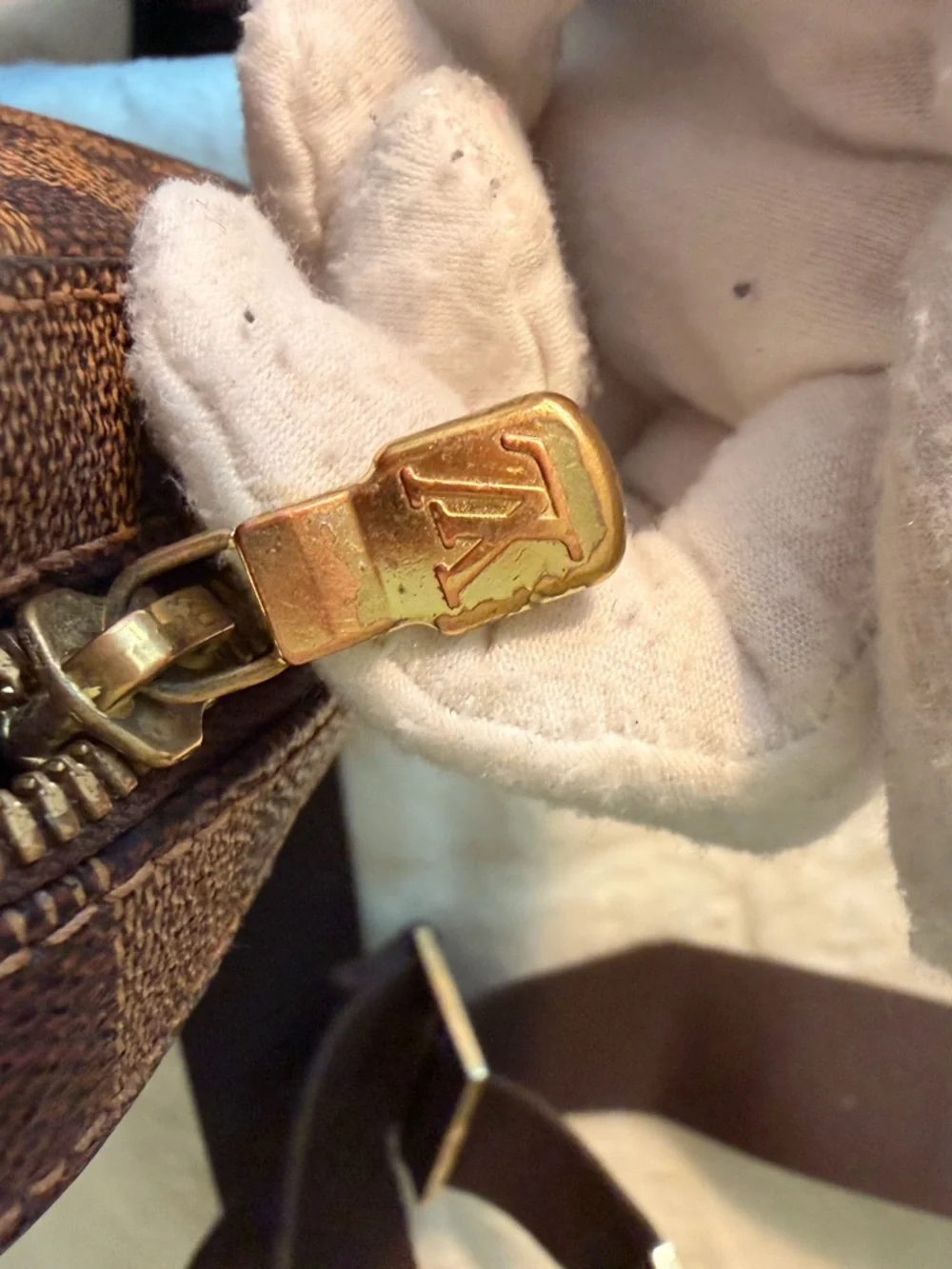 Louis Vuitton Geronimos belt bag - Picture 14 of 16